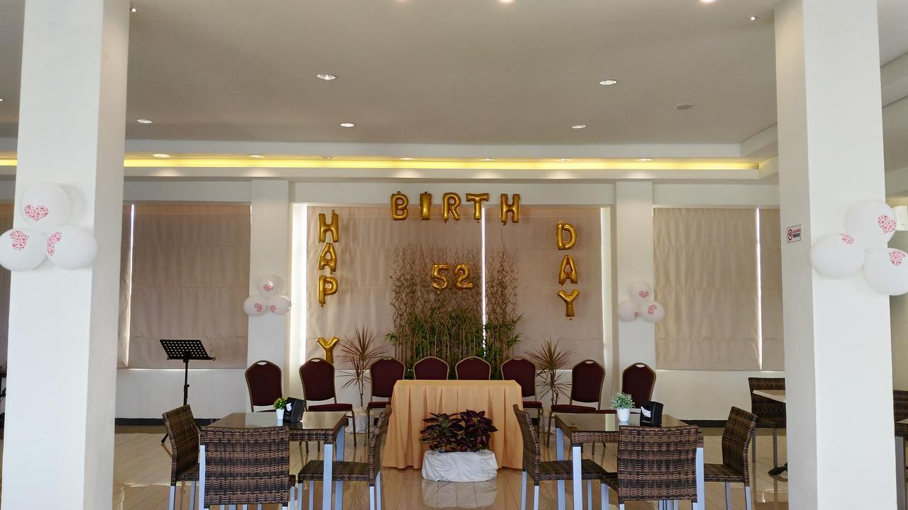 Big Fish Hotel Manado Zewnętrze zdjęcie