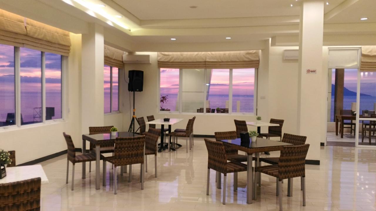Big Fish Hotel Manado Zewnętrze zdjęcie