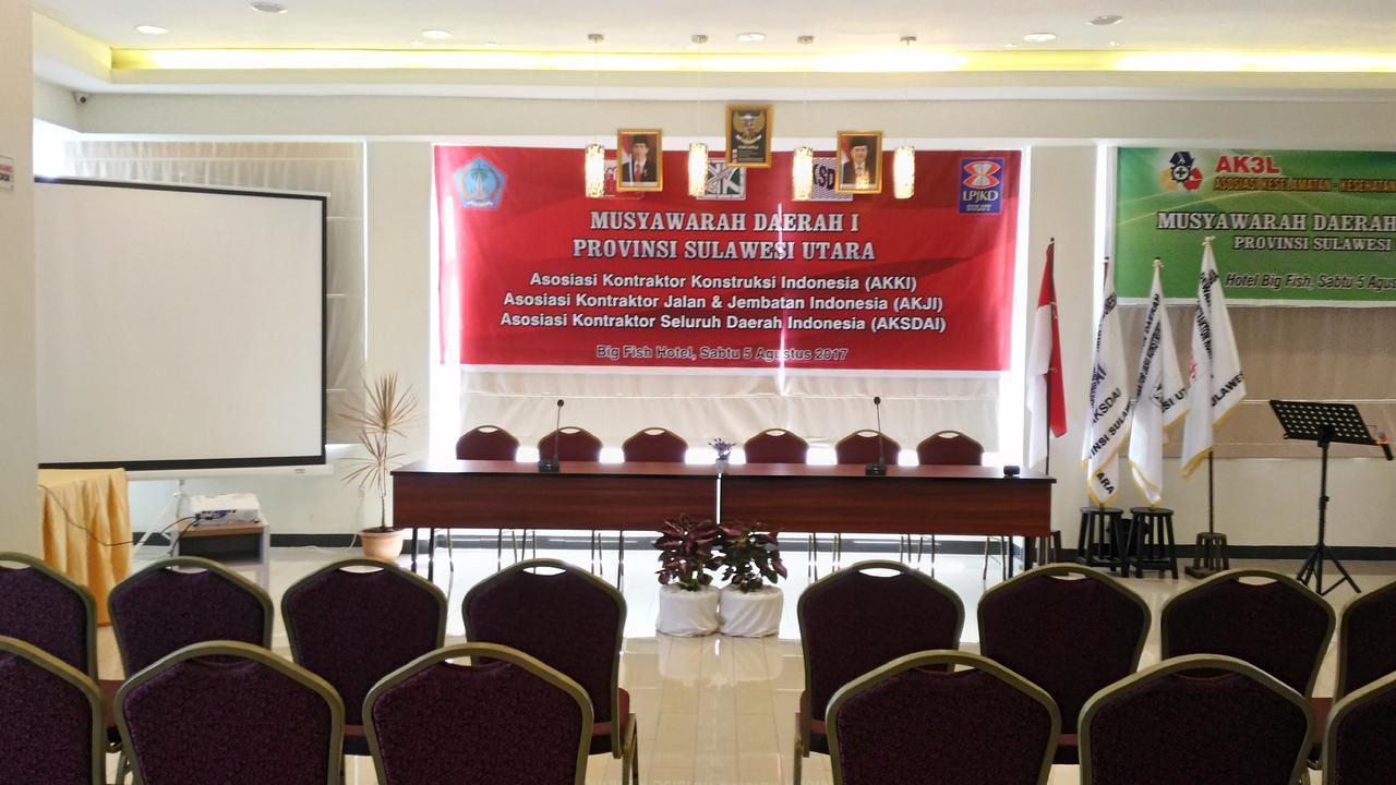Big Fish Hotel Manado Zewnętrze zdjęcie